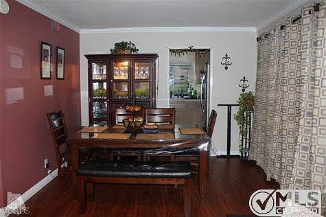 3rd image of 2214 N Parker Ct