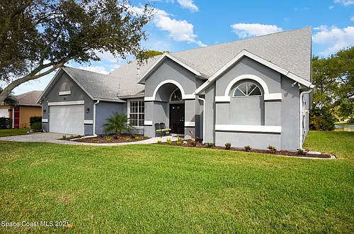 2104 Lionel Dr Photo 1