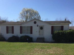 700 Grange Hall Rd, Vicksburg, MS 39180