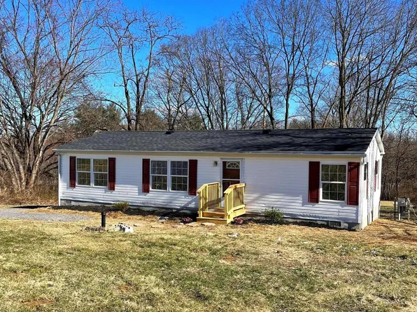 408 Allensville Rd, Hedgesville, WV 25427