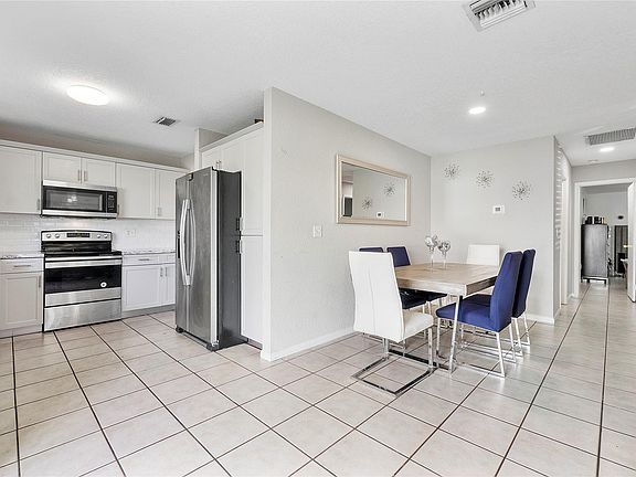 4th image of 7940 NW 37th Drive