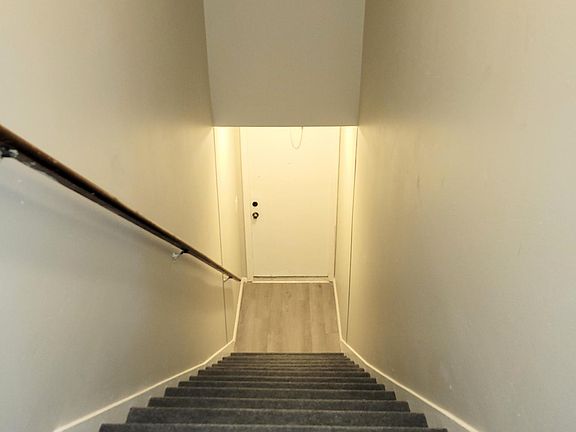 4th image of 211 E Fillmore Ave #219