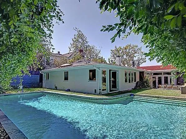 310 S Thurston Ave, Los Angeles, CA 90049