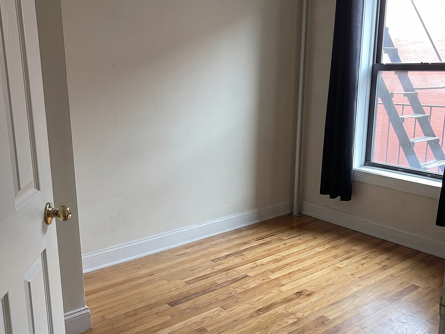 1 Arden Street — Photo 2