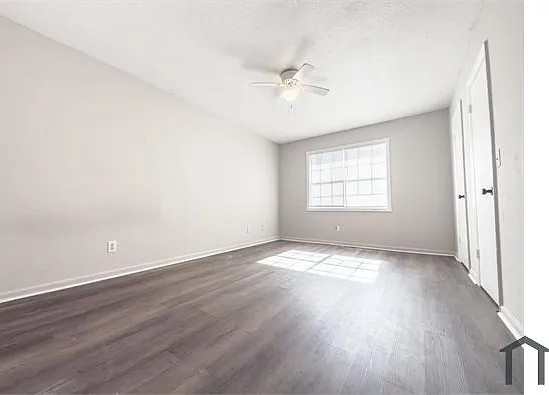 121 Langley Dr #A — Photo 5