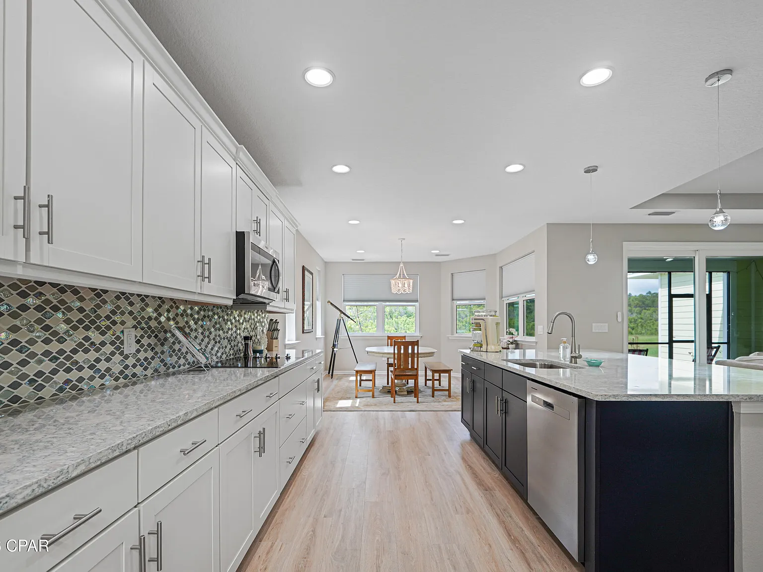 2 bed, 2.5 bath, 2357 sqft, $3,500 — Photo 4