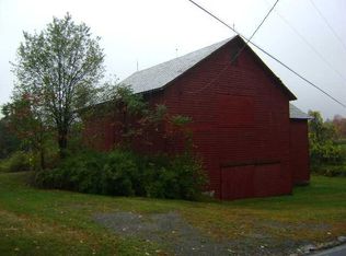 2 Craver Rd, West Sand Lake, NY 12196