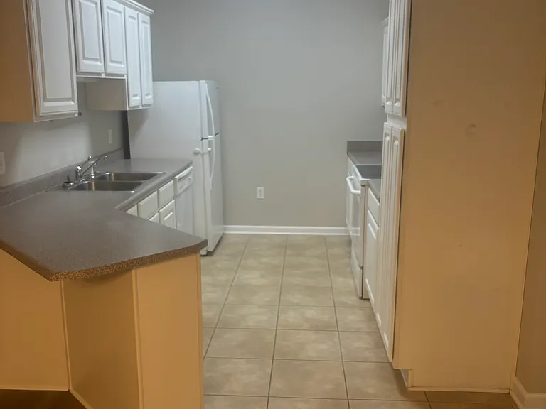110 Lazy Willow Ln — Photo 18