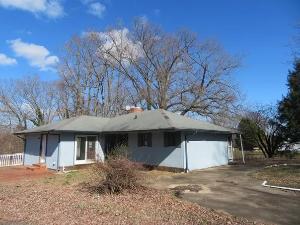 3286 Beards Point Rd, Davidsonville, MD 21035