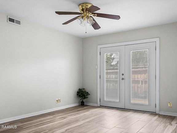 3rd image of 220 Doucet Rd APT 147F
