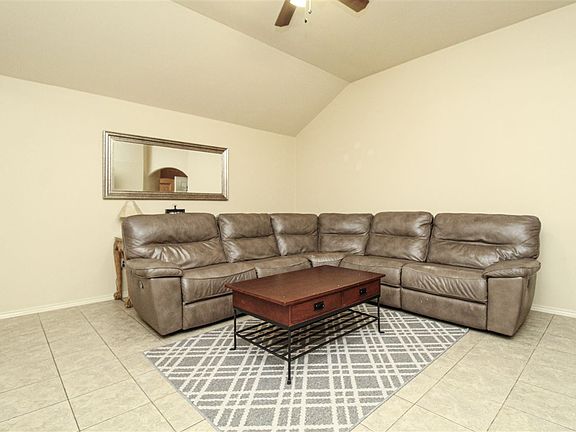 3rd image of 6106 Fraile Dr.