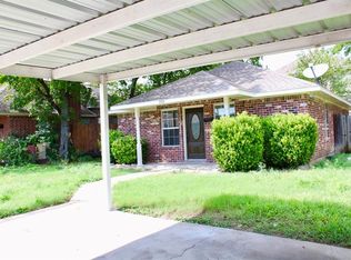 909 Charleston St, McKinney, TX 75069