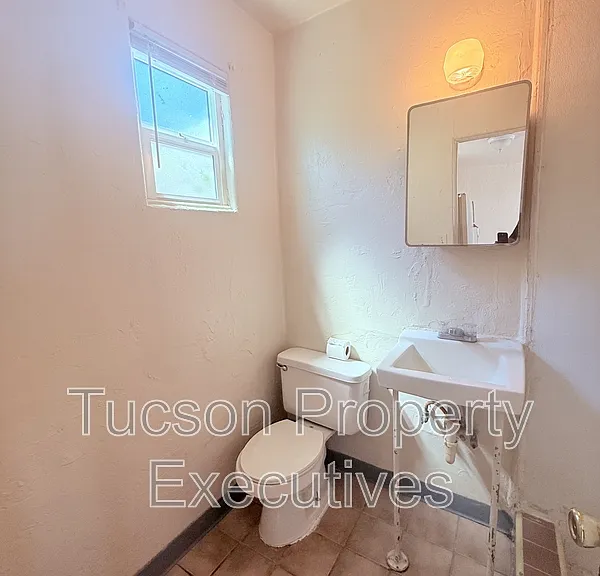 1435 E Benson Hwy #15 — Photo 8