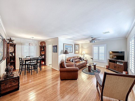 5th image of 631 Avenue I