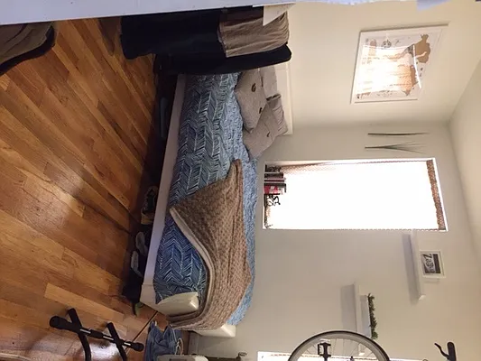 Rented by Pink Stone Realty LLC | media 35