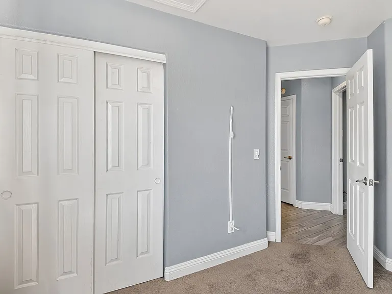 7520 Bowles Dr — Photo 14