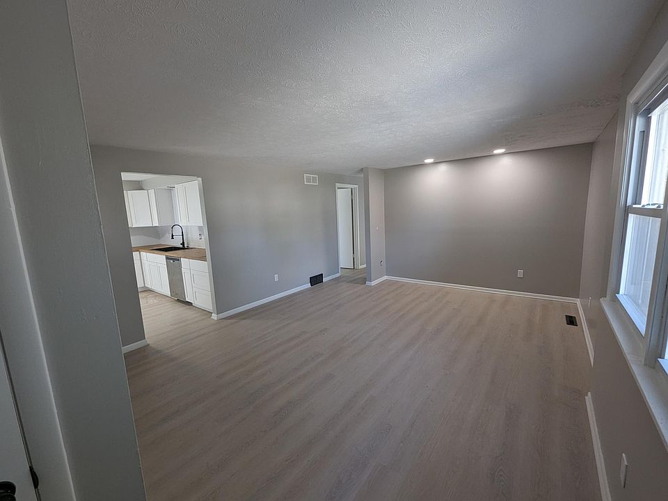 1st image of 6420 Portage St NW