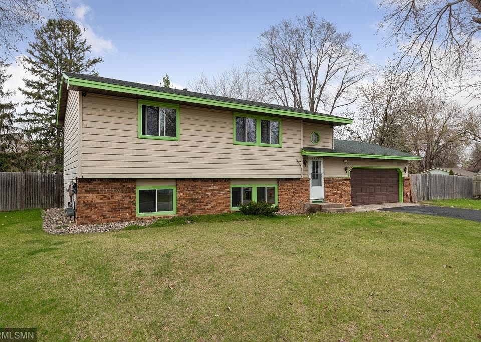 1st image of 1500 Sugarloaf Trl N