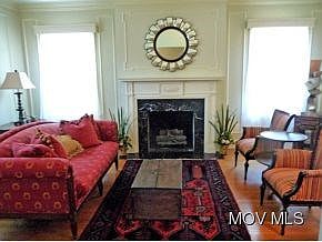 3rd image of 2436 Elm St