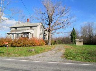 4893 S Newstead Rd, Akron, NY 14001