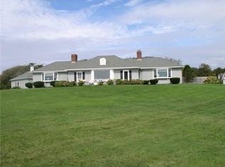 7 Bellevue S, Newport, RI 02840