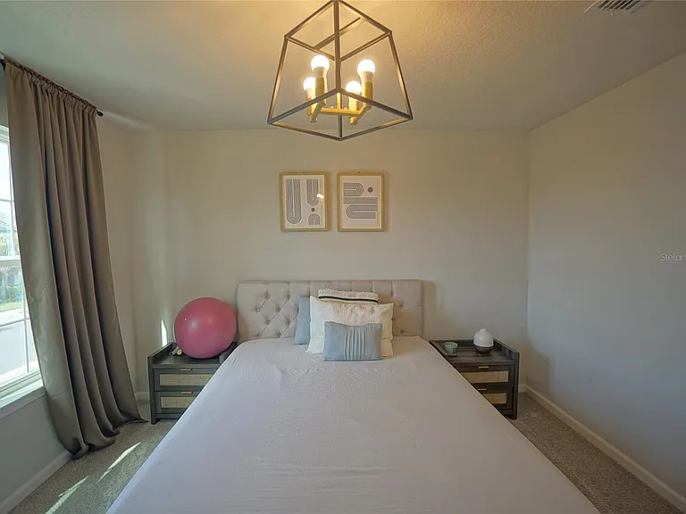 19427 Blue Pond Dr — Photo 12