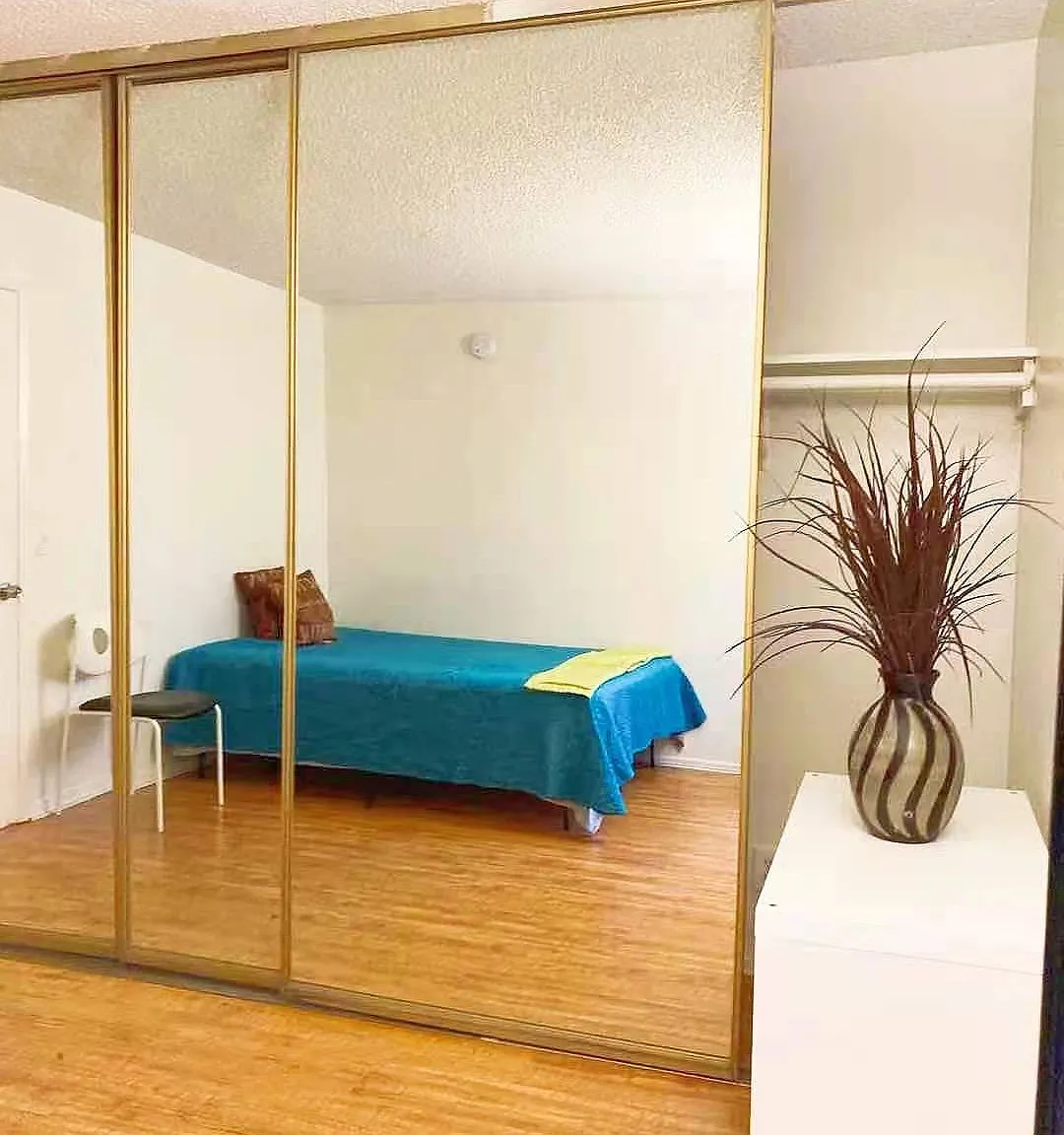 3 bed, 1300 sqft, $1,495 — Photo 2