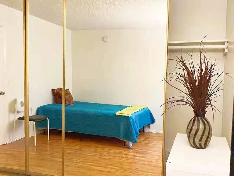 11701 Texas Ave #1-QQR — Photo 3