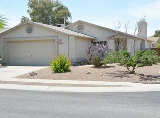 4668 S Fenwick Dr, Tucson, AZ 85730