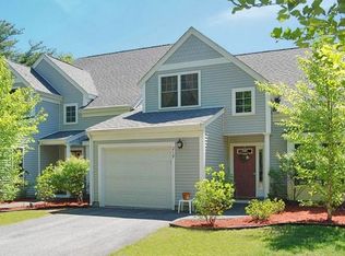 249 Millcreek Dr, North Kingstown, RI 02852