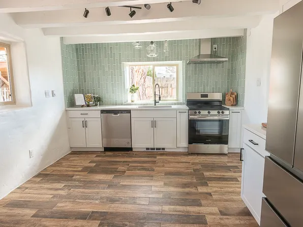 251 County Road 84 #B, Santa Fe, NM 87506