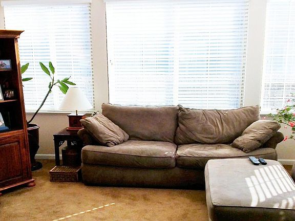 2nd image of 696 Albion Pl