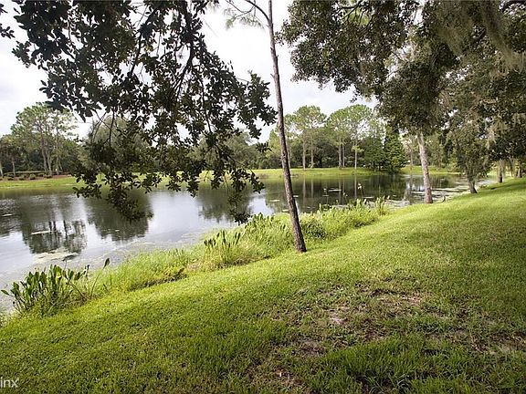 3rd image of 15419 Martinmeadow Dr