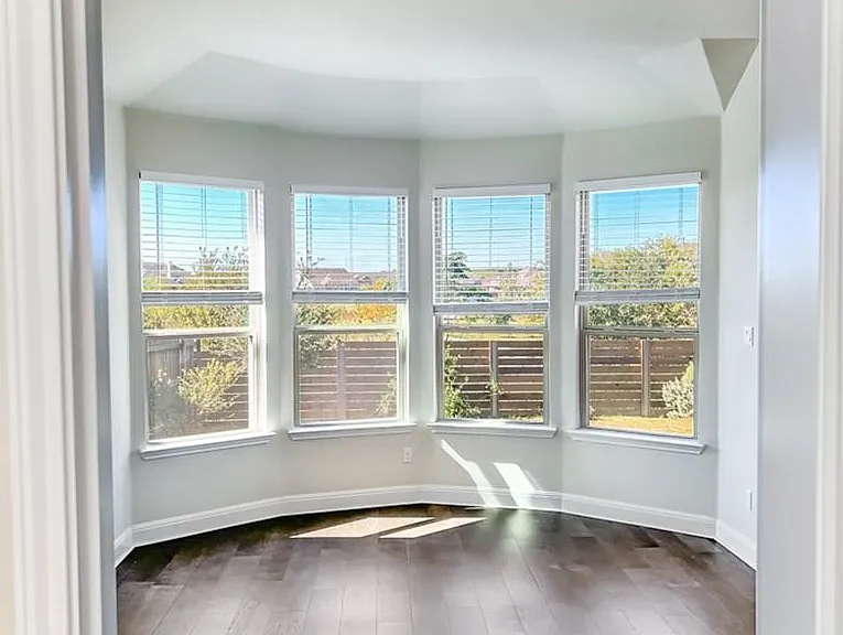 309 Cyril Dr — Photo 17