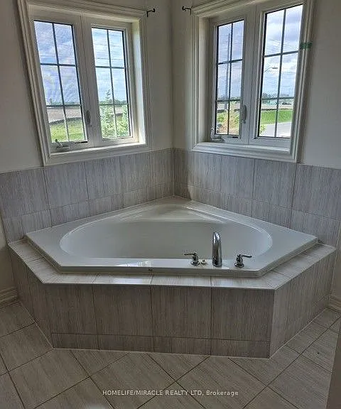 80 Truro Cir — Photo 24