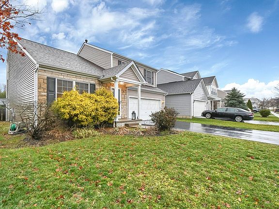 3rd image of 8710 Brenstuhl Park Dr