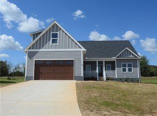 1947 Autumn Wood Ct, LINCOLNTON, NC 28092