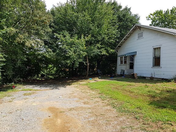 5th image of 1714 Merchant Dr