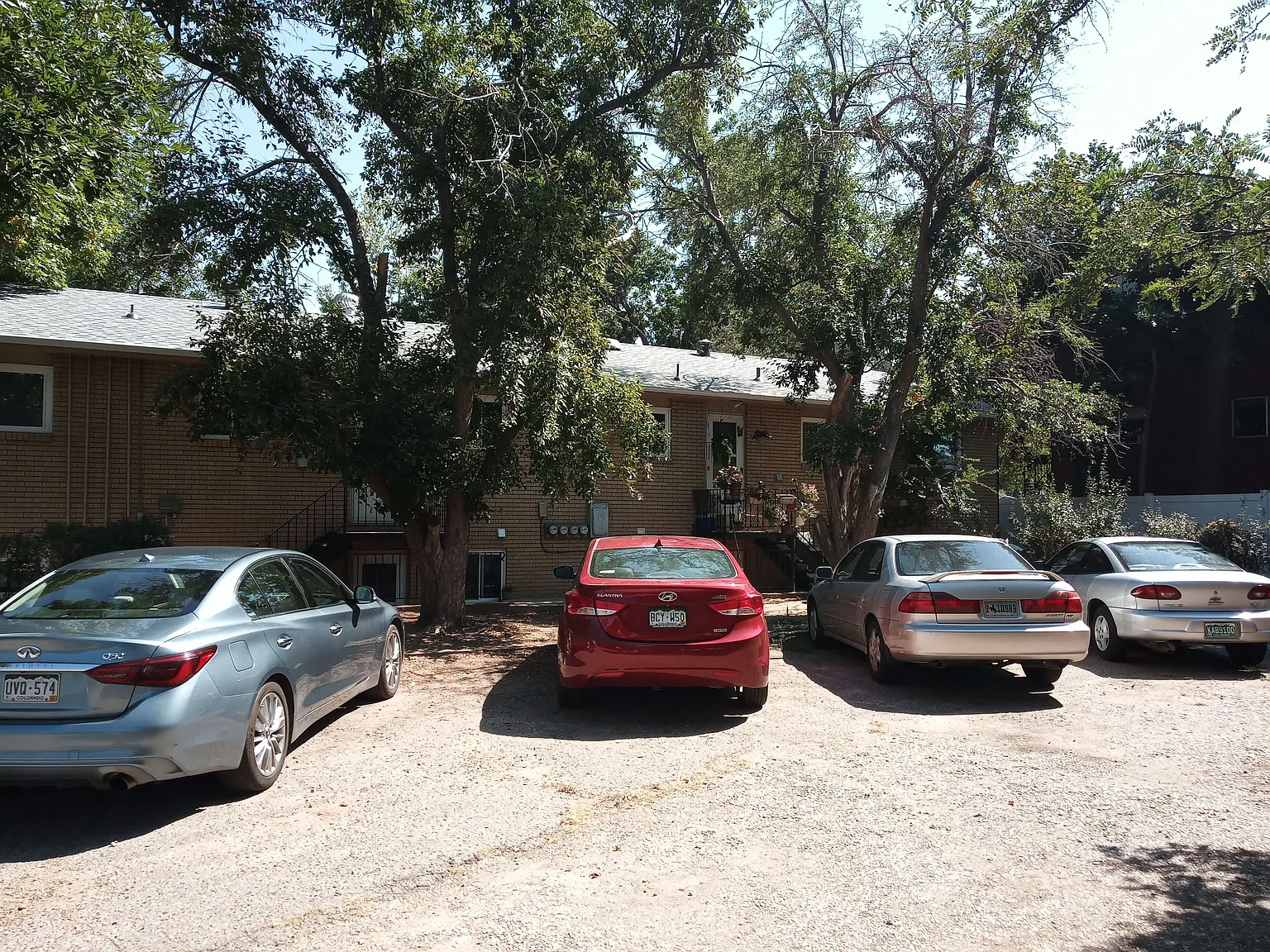 1101 Alford St — Photo 4