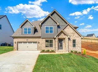 2214 Hickory Crest Ln, Knoxville, TN 37932