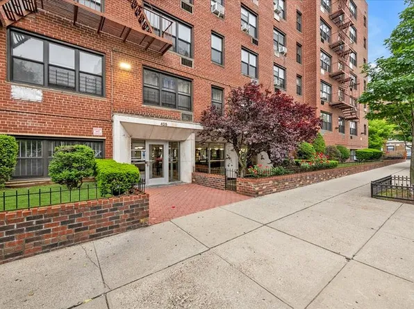411 E 26th St #3G, Brooklyn, NY 11226