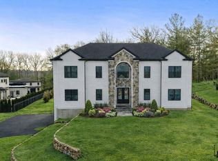 12 Couture Way, Middleton, MA 01949