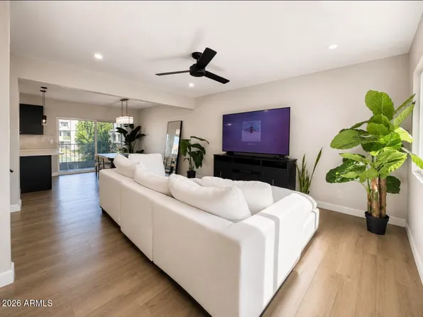 2524 S EL PARADISO Drive #99, Mesa, AZ 85202
