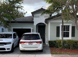 302 NE 36th Avenue Rd, Homestead, FL 33033