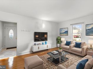 2240 40th St, Pennsauken, NJ 08110