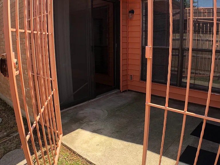 7257 Pineberry Rd — Photo 18