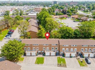 9 Kendleton Dr #30, Toronto, ON M9V1T6