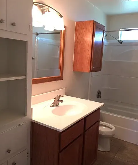 2518 Avenue D — Photo 6