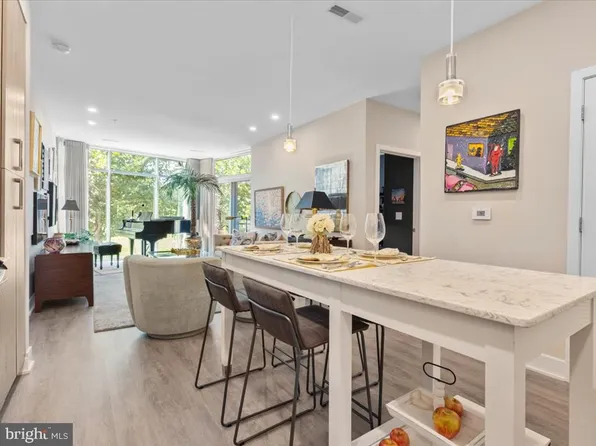 145 Riverhaven Dr Unit 125, National Harbor, MD 20745