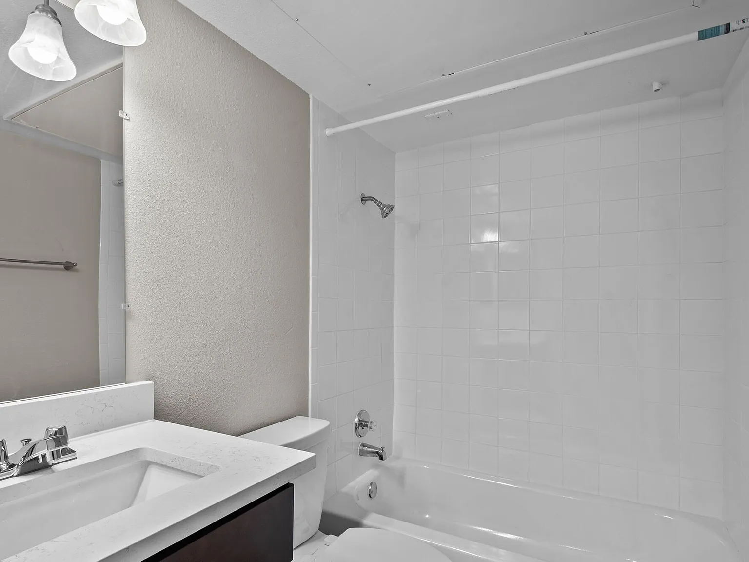 Kennington Apartments — Photo 4
